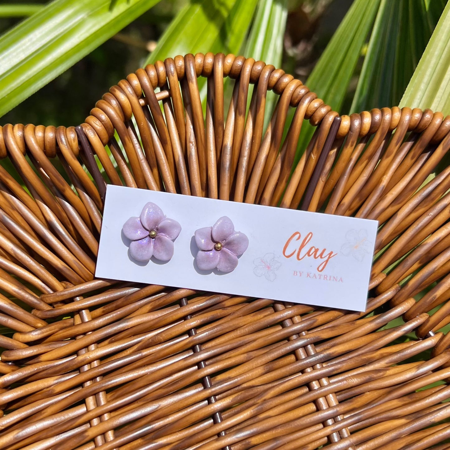 PLUMERIA STUD-purple