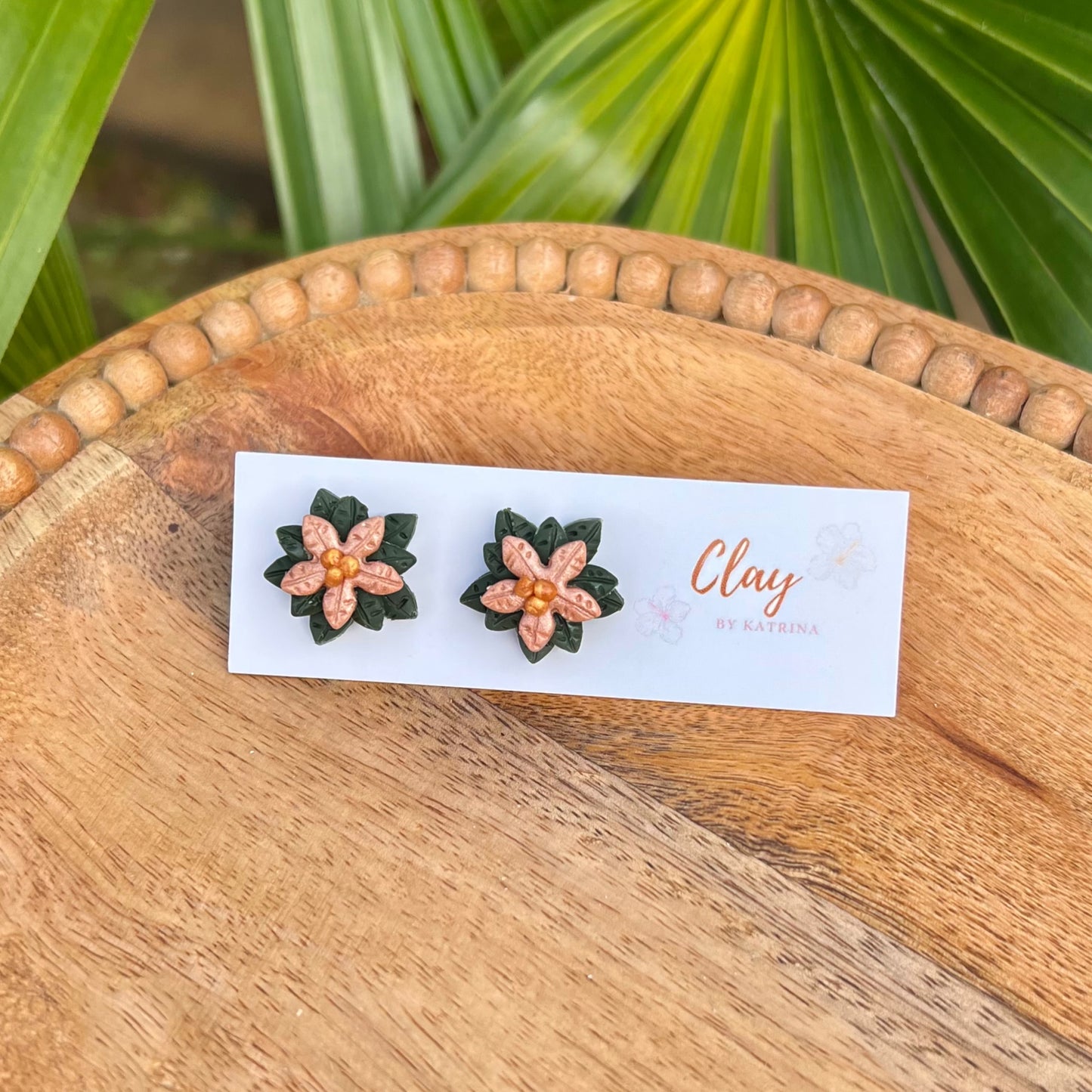 LIGHT COPPER POINSETTIA STUD