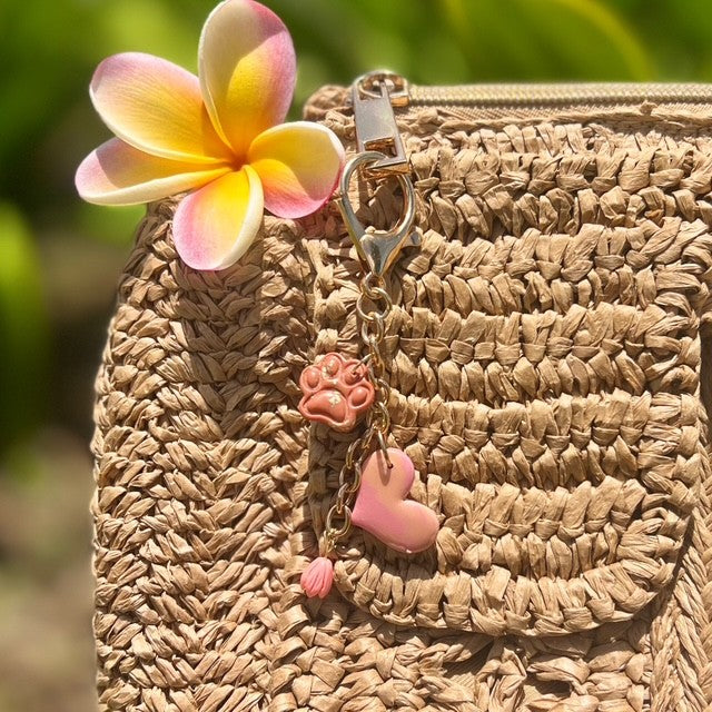 BAG CHARM - PINK/ORANGE PAW