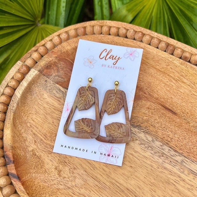 MONSTERA DANGLE - BROWN