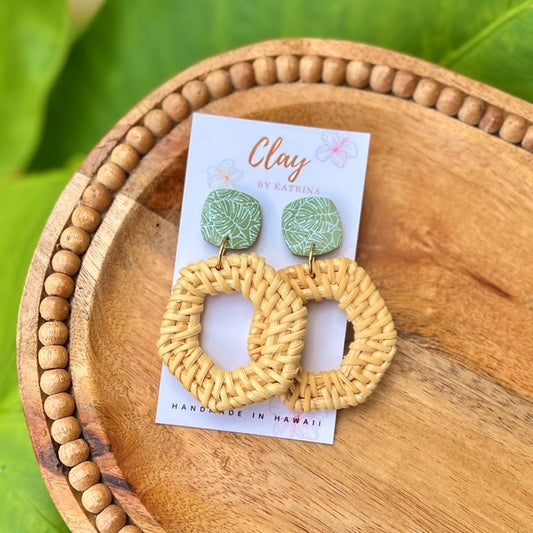 RATTAN - GREEN MONSTERA