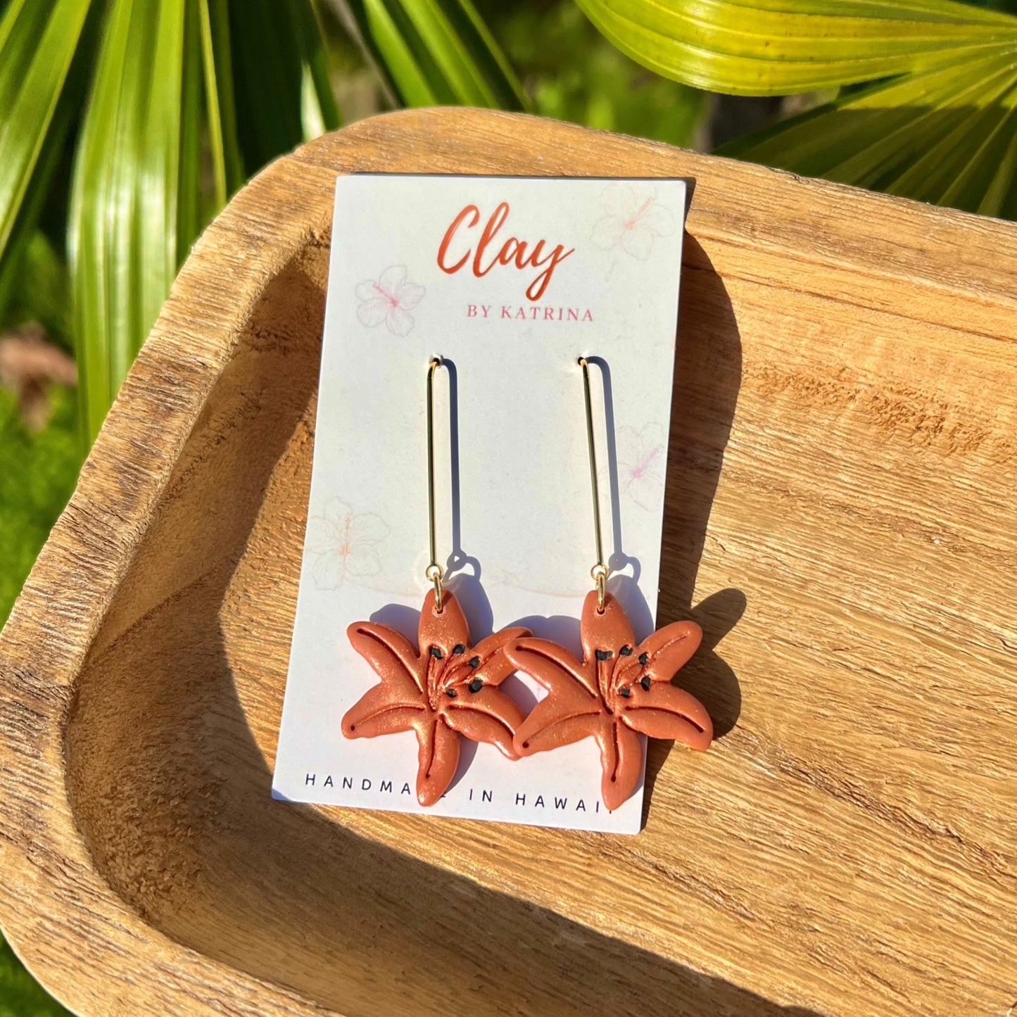 TERRA COTTA LILIES