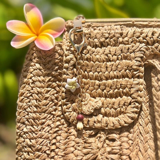 BAG CHARM -YELLOW/WHITE MINNIE