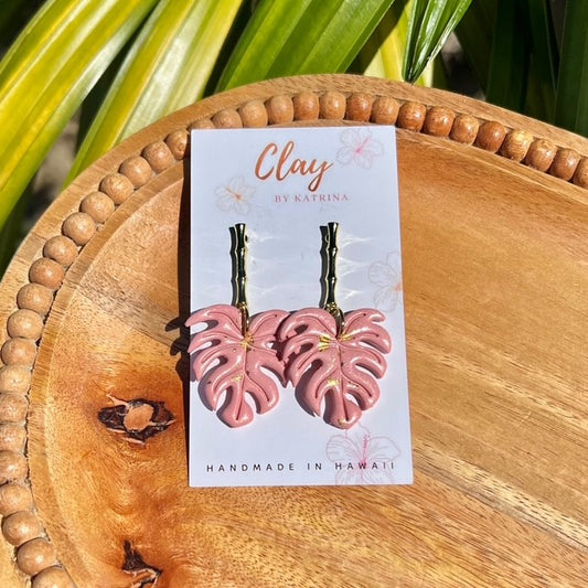 MONSTERA DANGLE (pink)