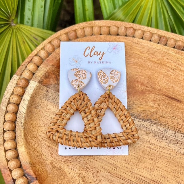 RATTAN - WHITE/BEIGE TRIANGLE