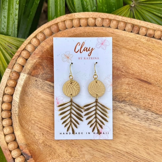YELLOW LEAF DANGLE