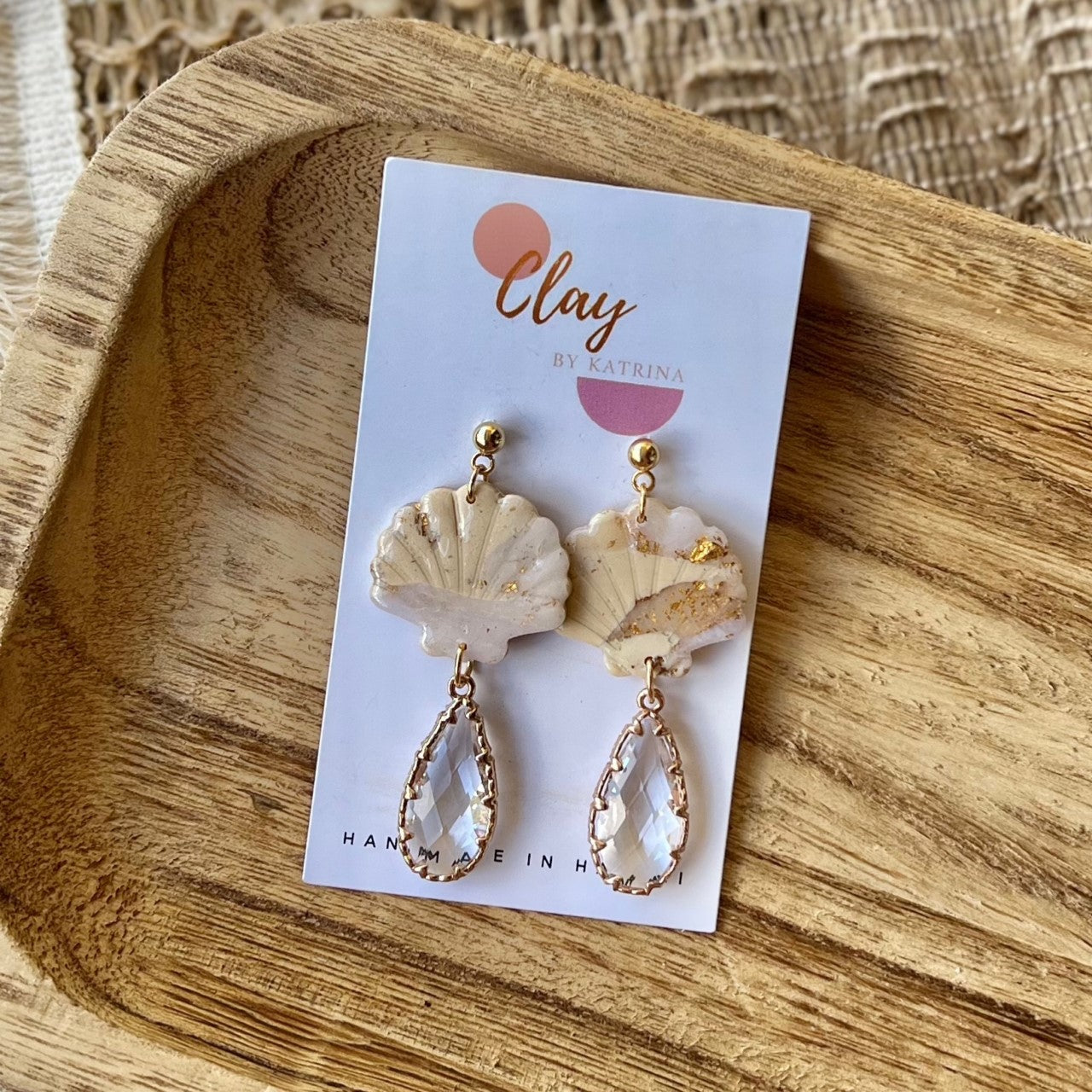 YELLOW MARBLE SHELL GEM